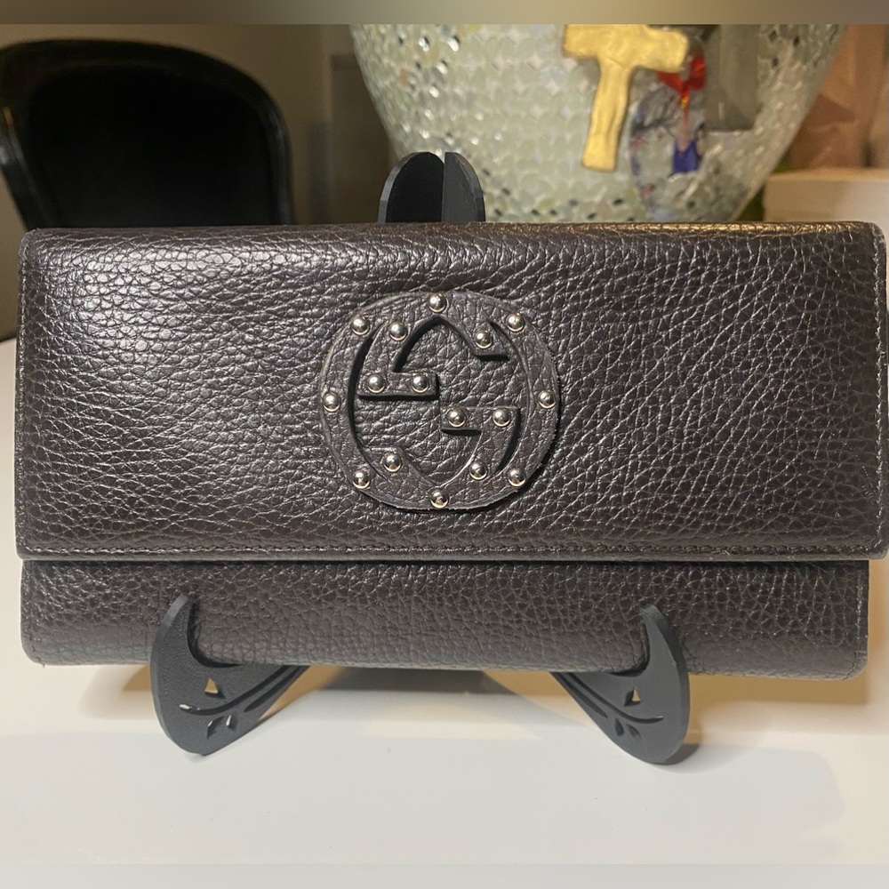 Gucci Rich Dark Brown Continental Pebbled Leather Wallet